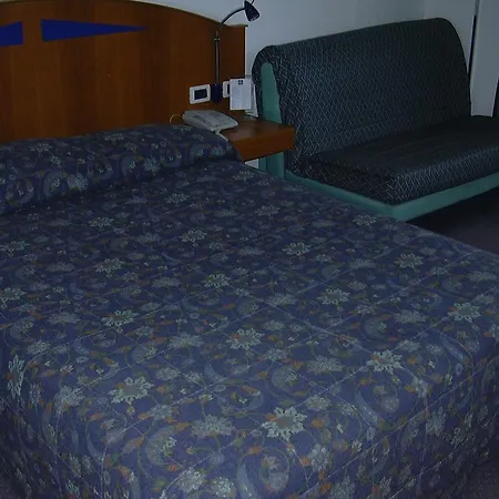 Hotel Maggiora 3*